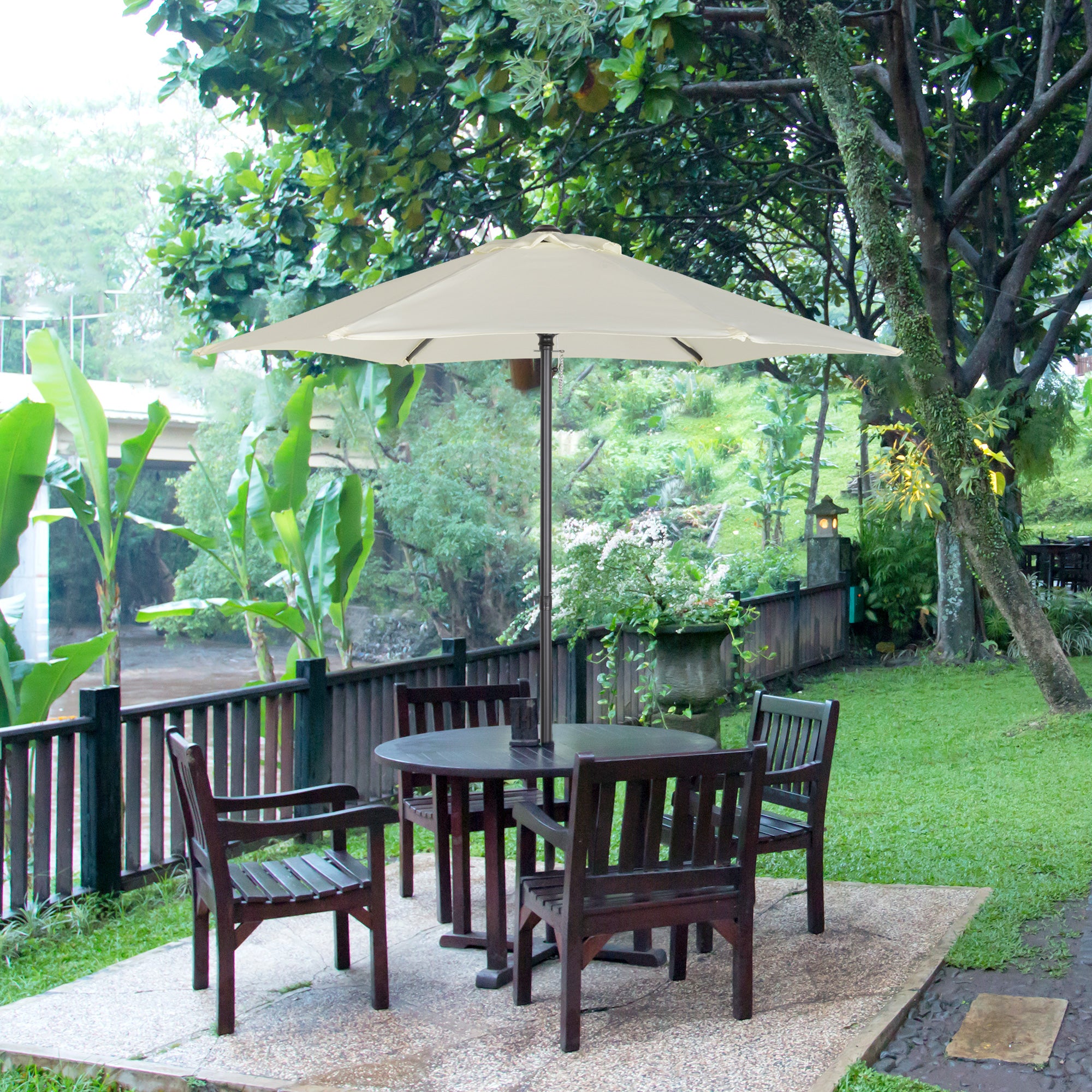 Outusnny Garden Umbrella 2x2m Round with Central Aluminum Pole, Beige - Borgè