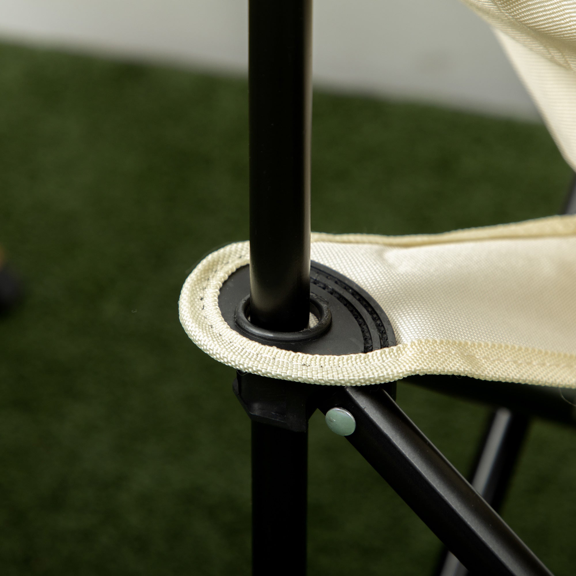 Folding Camping Chair in Oxford Fabric with Side Pocket and Carry Bag, 61x54x66 cm