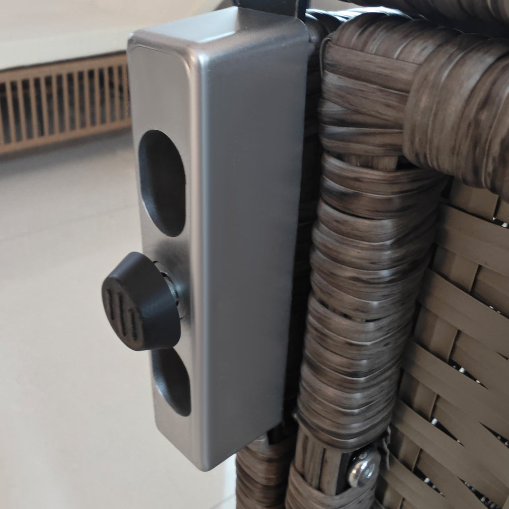 Outsunny garden wardrobe in Rattan pe with 2 rooms, 60x63x120cm, gray - Borgè