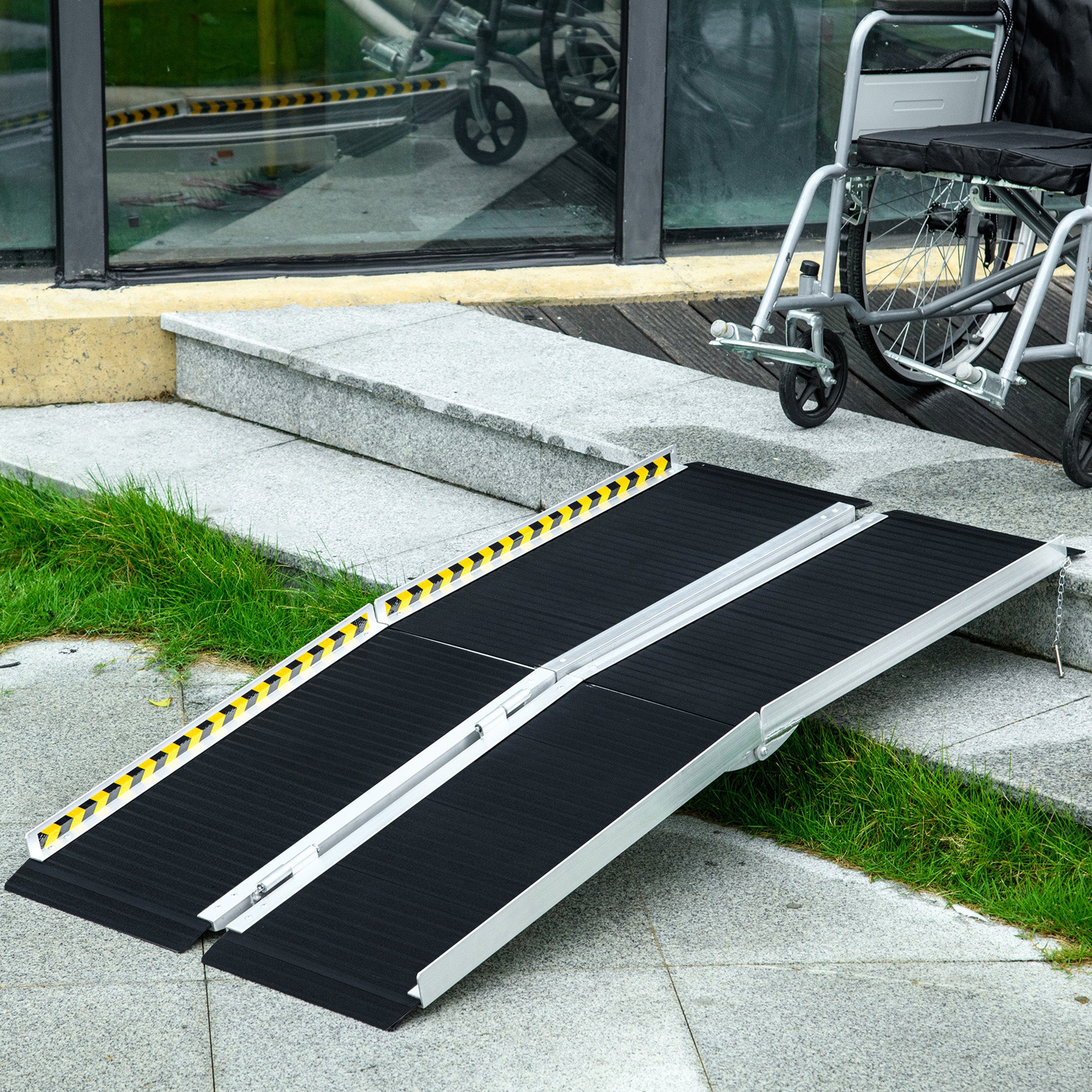 Folding and Non-Slip Aluminum Wheelchair Ramp, 152x73cm, 272kg Capacity
