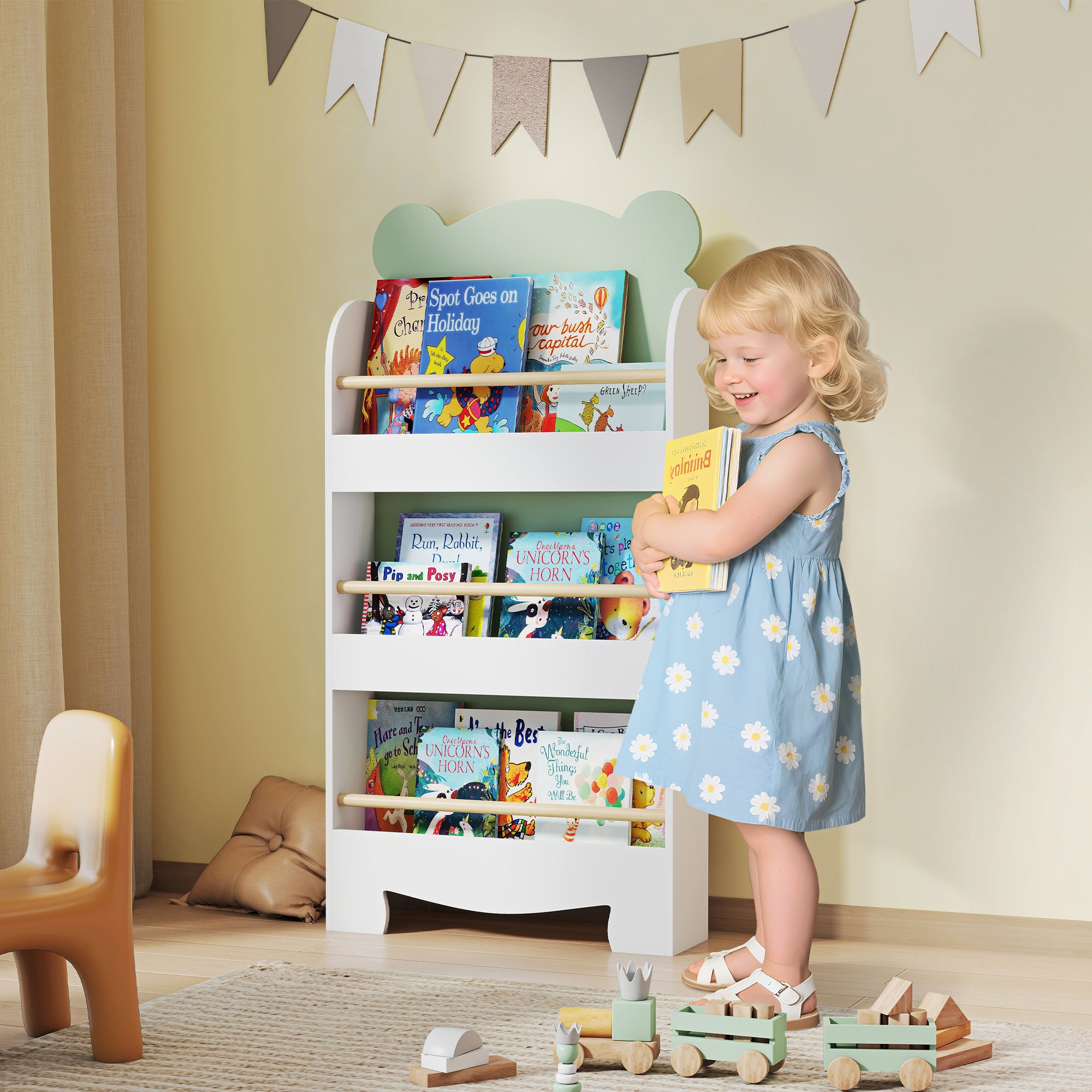Children's Bookcase with 3 Shelves in the Shape of a Bear with Front Barriers, 55x15x110 cm, Green