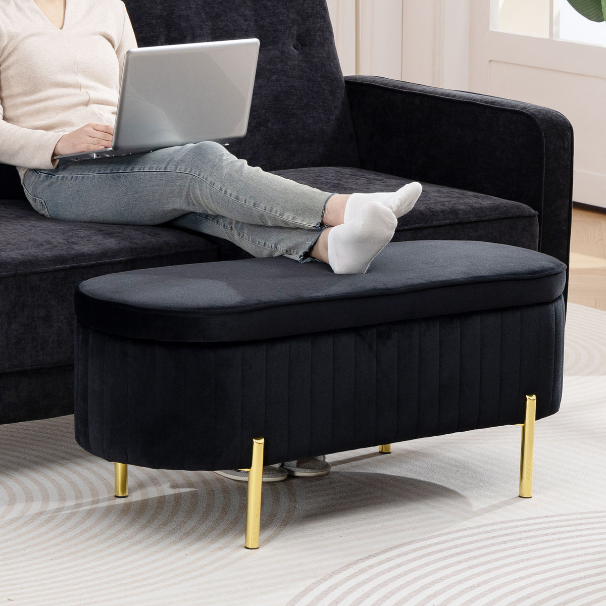 HOMCOM 72L Oval Entryway Storage Bench with Lift-Top Lid, Padded Seat, Velvet, Black