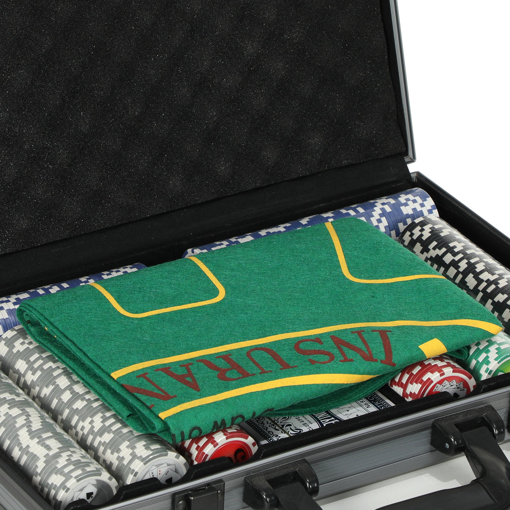 10 Player Poker Set with 400 Chips, 2 Decks of Cards, 5 Dice, Mat and Grey Case