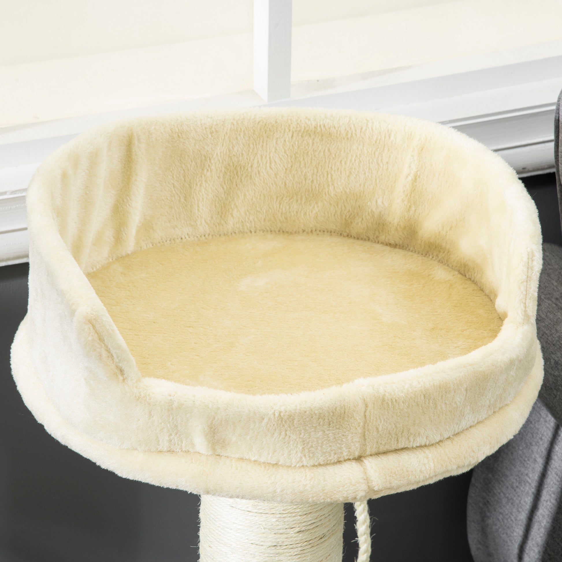 PAWHUT TRAGRAFFI tree for cats with cot and ball in plush and pole in sisal 55x55x83cm beige - Borgè