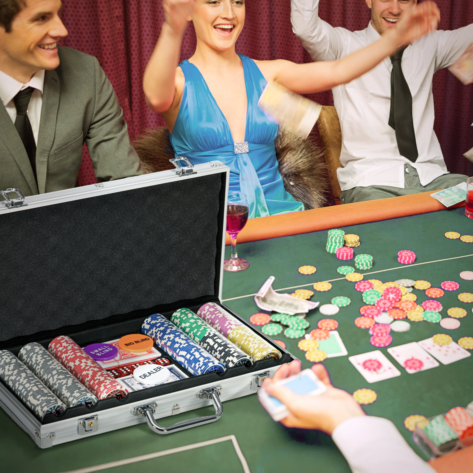 SportNow Set Poker for 9-10 players with 500 chips, 2 decks of cards and 5 dice, aluminum and polyester - Borgè