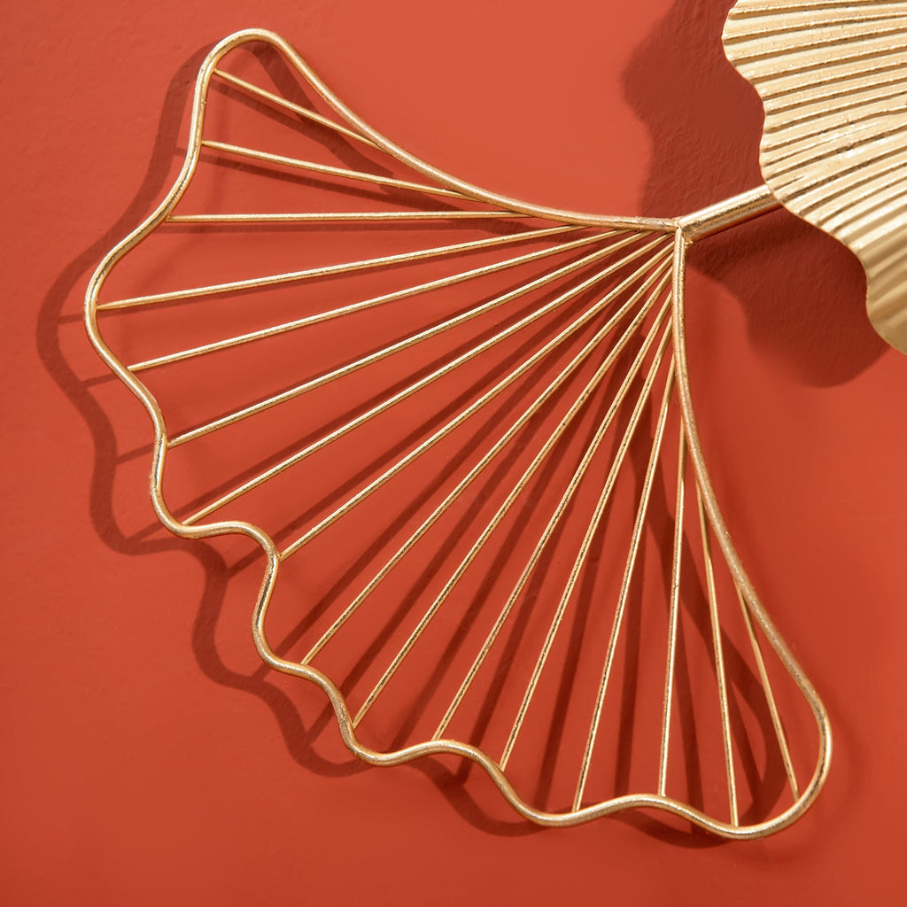 Homcom 3D Metal Wall Decoration, Golden Wall Art with Ginkgo 138x70cm leaves - Borgè