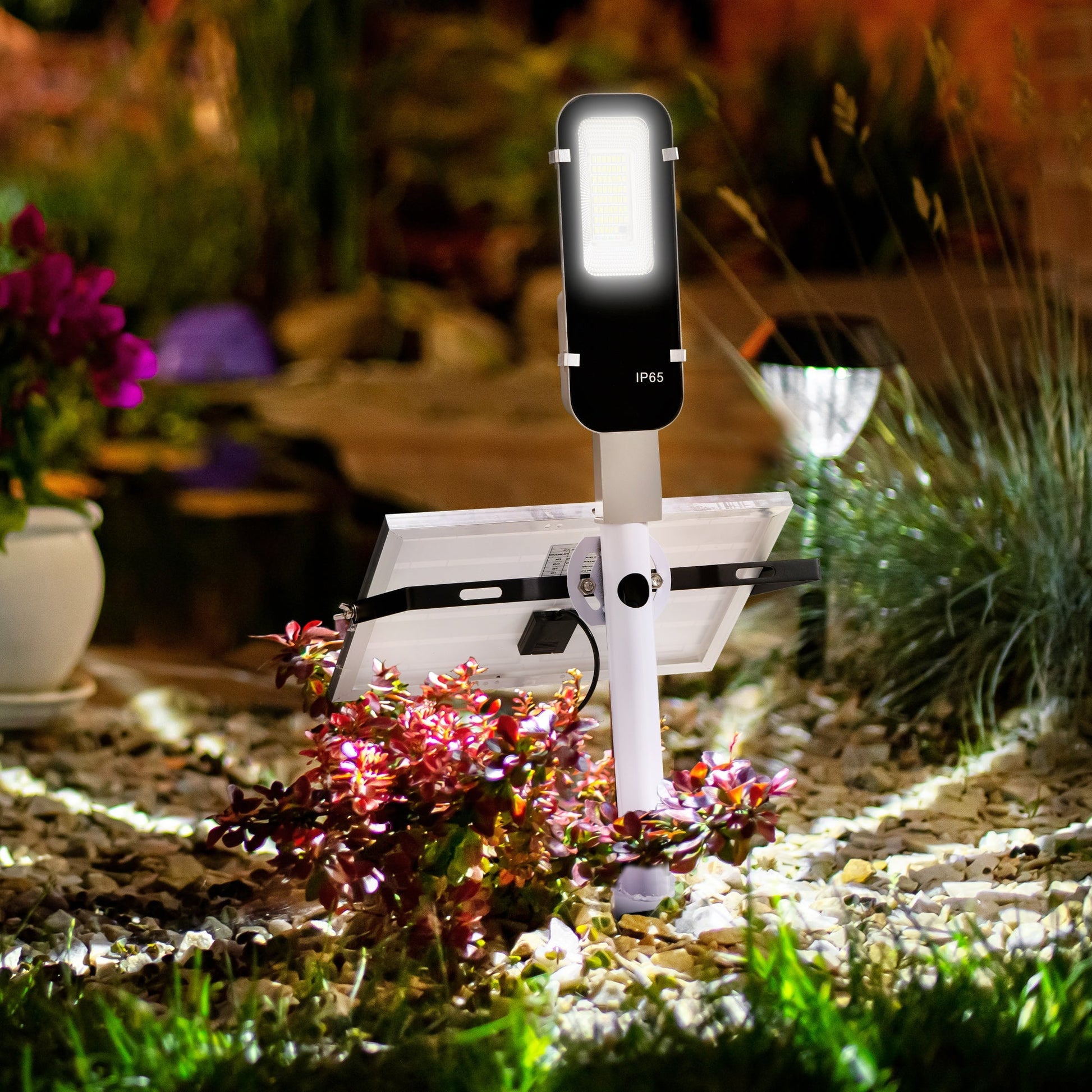 Outsunny LED garden lamp, adjustable light and timer with remote control, 68x37x16cm, black - Borgè