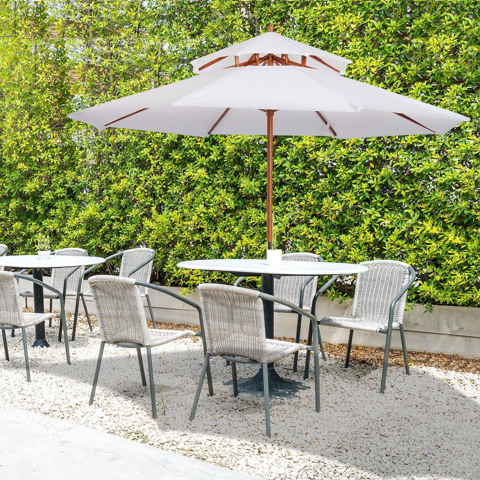 Outsunny garden umbrella wooden terrace with double waterproof roof, cream, φ2.7 × 2.6m - Borgè