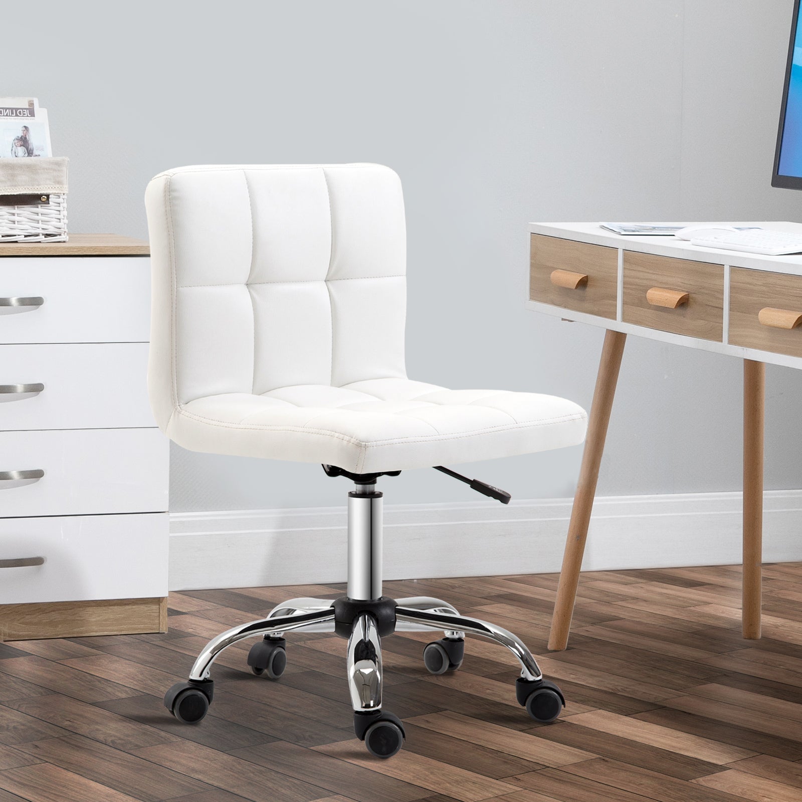 Ergonomic Office Chair, Height Adjustable Swivel Chair in Synthetic Leather 46 × 51 × 80-92cm - Borgè