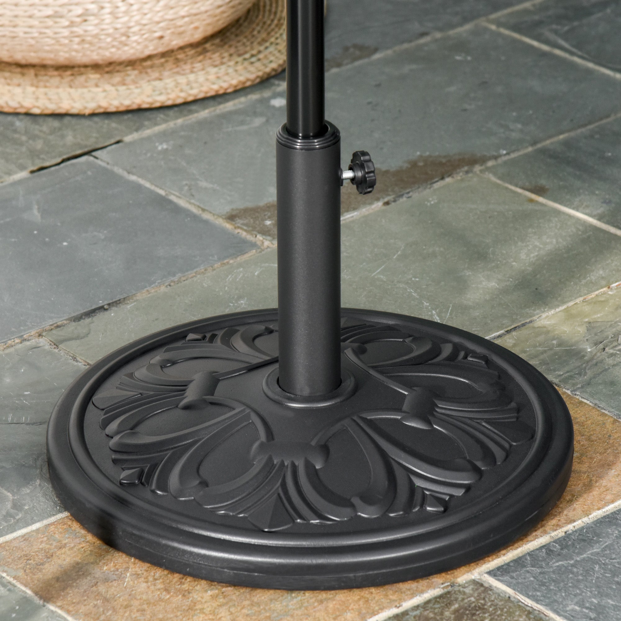 Round Umbrella Base Ø48x34 cm in 13kg Plastic for Ø35/38/48 mm Poles, Black - Borge' Group Limited