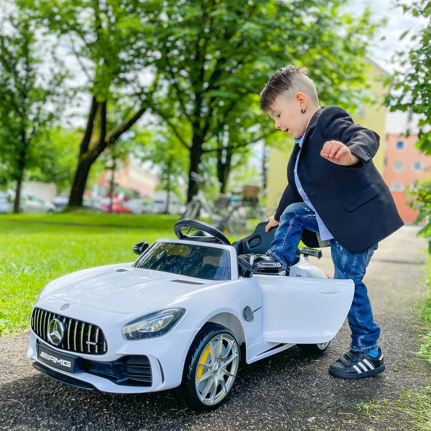 WHITE MERCEDES | 12V | 3-5 Years