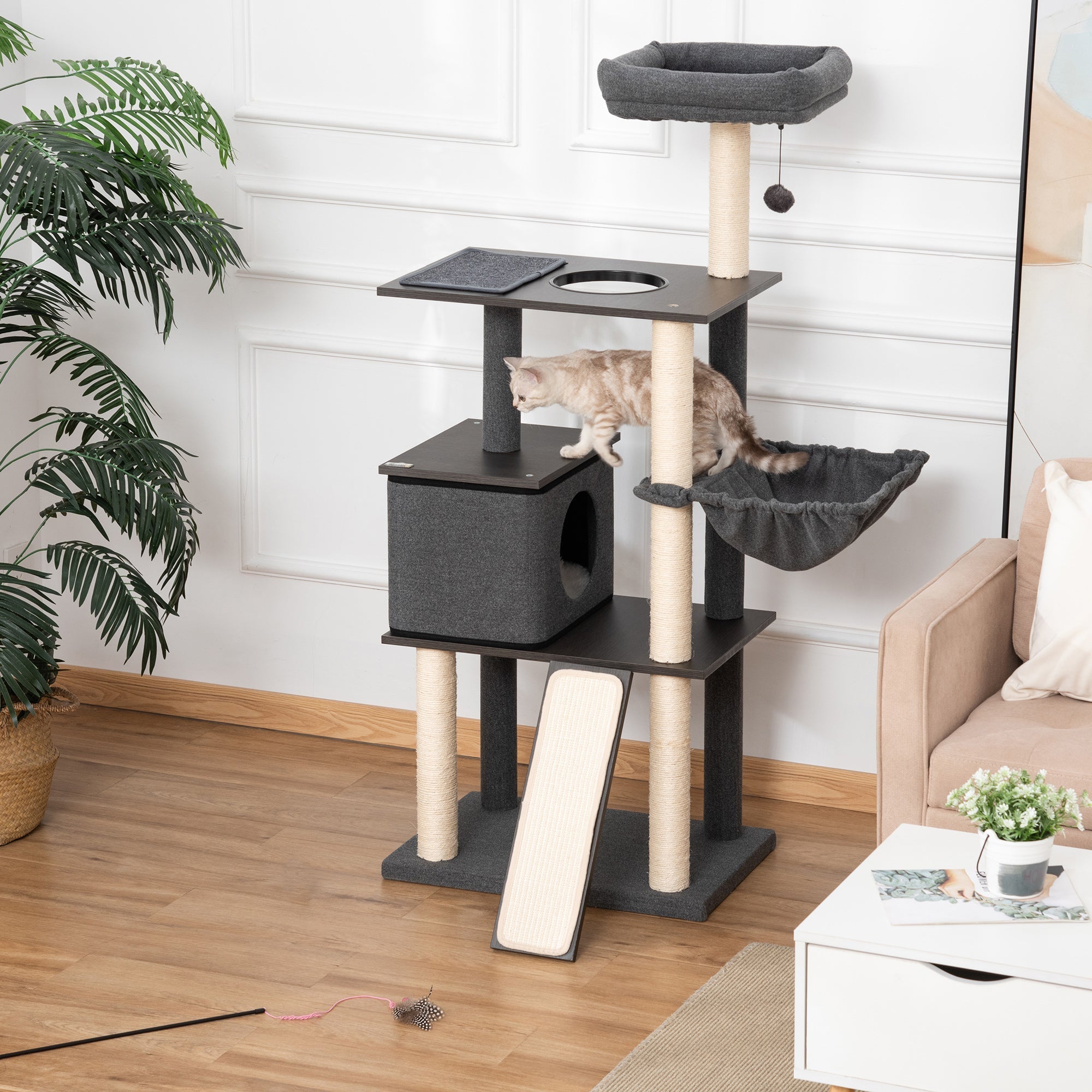 Cat Tree for cats with Scratch Pole for up to 5 Kgs Cat I, 60x40x146cm - Borge' Group Limited