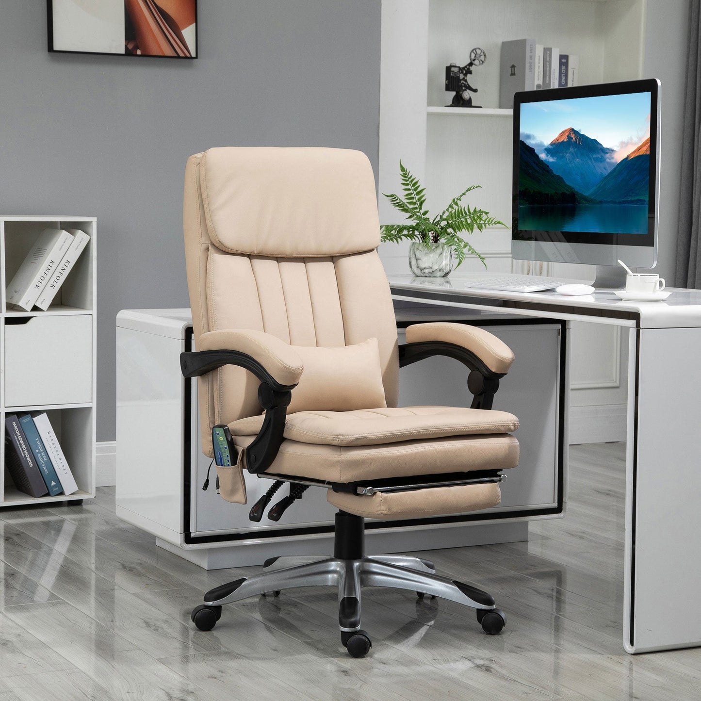 Vacket massive armchair from office, adjustable and reclining height in the like, 67x69x106.5-114.5cm Beige