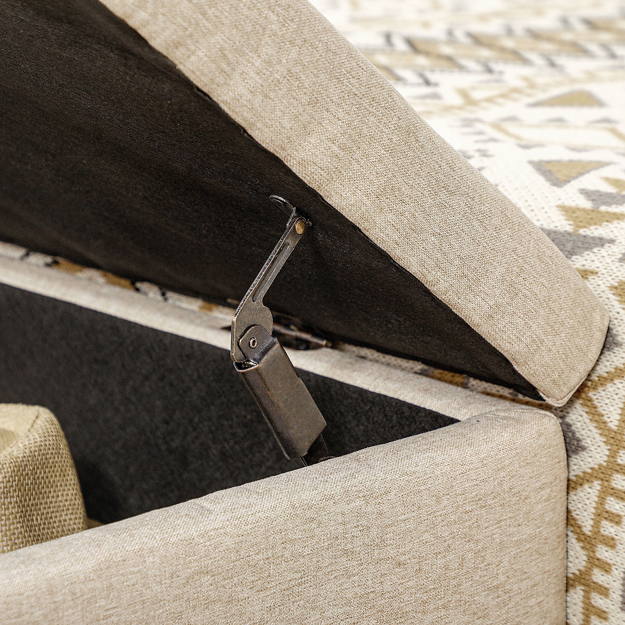 Homcom bench with quilted polyester container with gold steel legs, 110x44x48cm, beige - Borgè