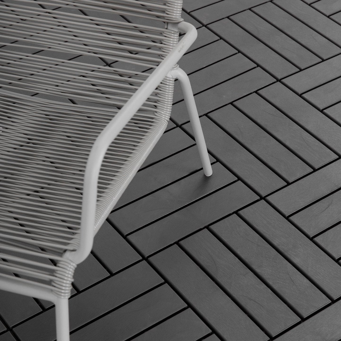 Outsunny set 9 interlocking tiles for terrace, floors tiles (30x30x2cm) in non -slip pp, area: 0.81 sqm black - Borgè