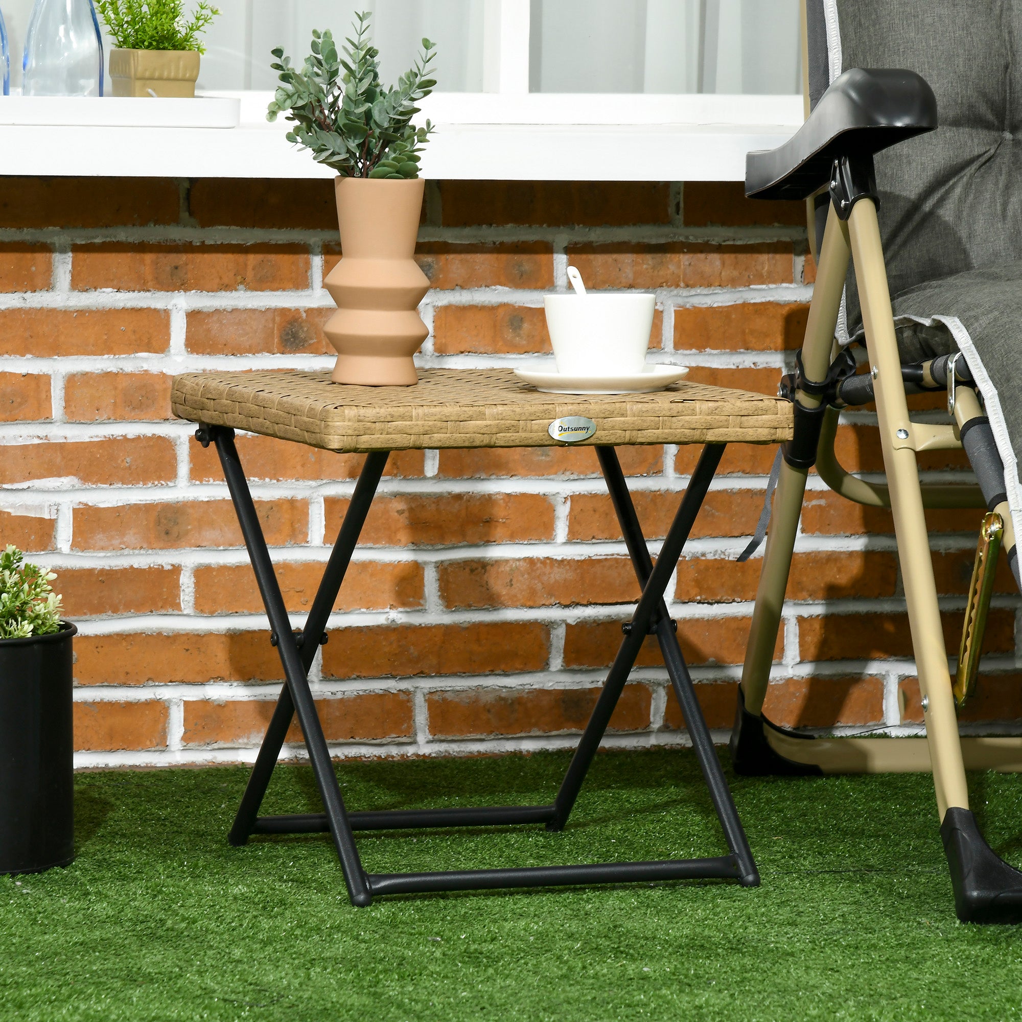 Outsunny Garden Table Folding saving in Rattan Synthetic and Steel, 40x40x40cm, Wicker color - Borgè